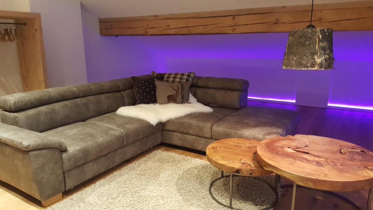Alpenchalet Vils Tirol エクステリア 写真