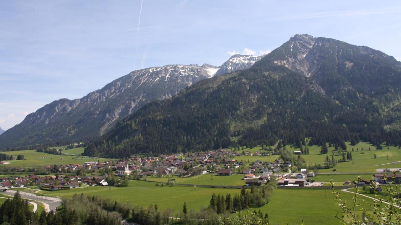 Alpenchalet Vils Tirol エクステリア 写真